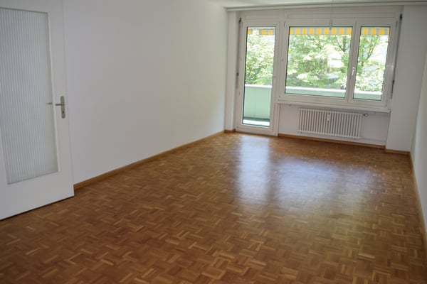 Renovierte 1-Wohnung (1.OG) in gepflegter Liegenschaft zentral und ruhig 4