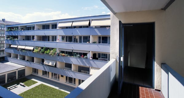 Renovierte 1-Wohnung (1.OG) in gepflegter Liegenschaft zentral und ruhig 1