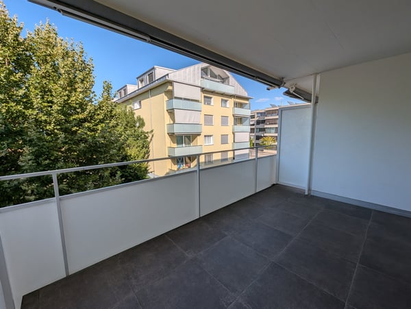 Top moderne 1.5-Zimmerwohnung mit Balkon in Allschwil 7