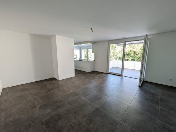 Top moderne 1.5-Zimmerwohnung mit Balkon in Allschwil 4