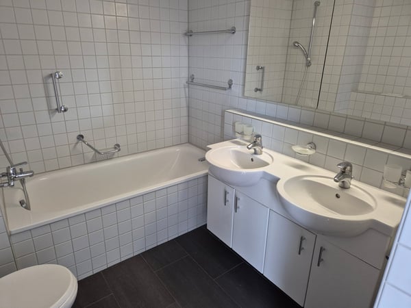 Moderne 3,5-Zimmer-Maisonette-Whg mit Wintergarten + Galerie 4