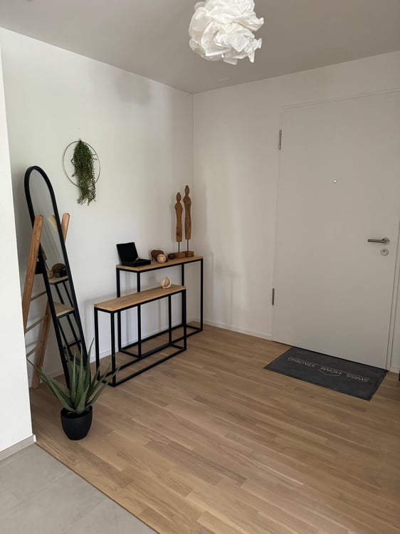 Top moderne 3,5-Zimmer-Whg (1.OG) mit Loggia, Lift + eigenem Waschturm 4