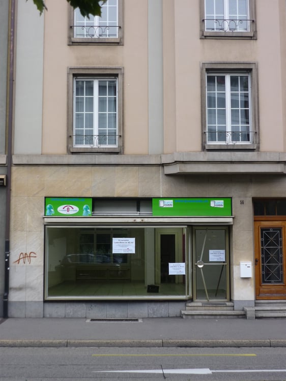 Ladenlokal / Büro mit Schaufenster + Balkon an guter Verkehrslage im Gundeli 2