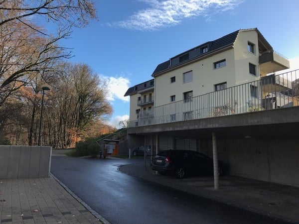 Grosszügige 3,5-Zimmer-Dachwohnung mit Balkon an erhöhter Lage 15