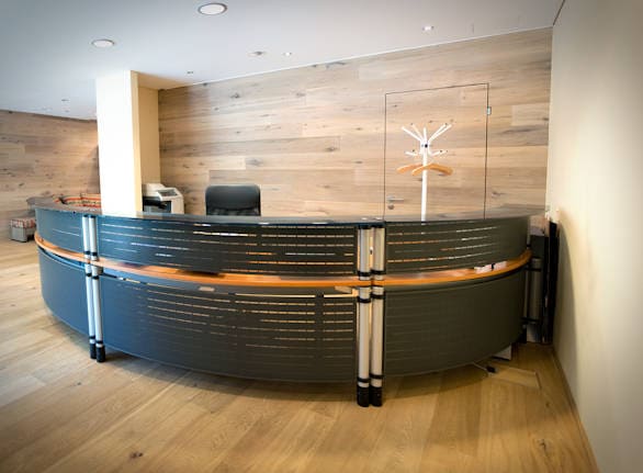 Doppel-Büro im steuergünstigen Schindellegi 8