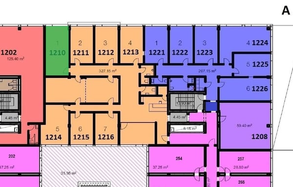Toll ausgebautes Büro im steuergünstigen Schindellegi 8