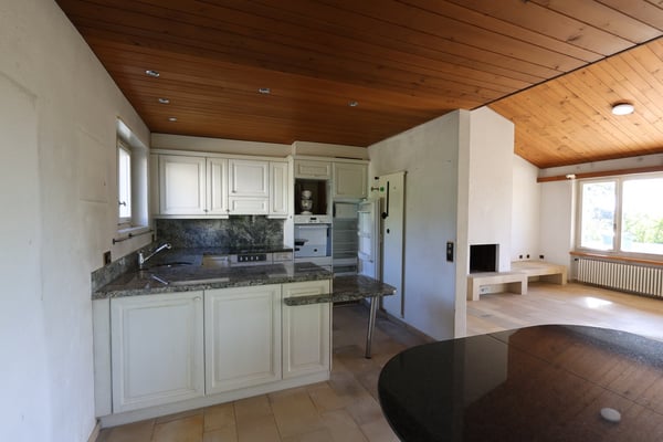 Einfamilienhaus mit Garage und Pool in Kyburg-Buchegg 8