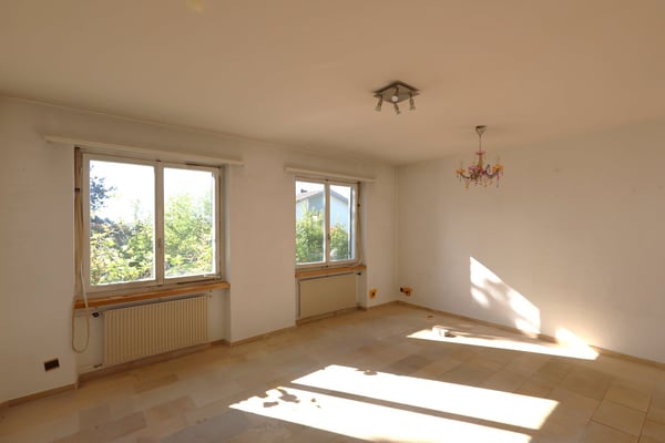 Charmantes Einfamilienhaus mit Pool und grossem Garten in Kyburg-Buchegg 13