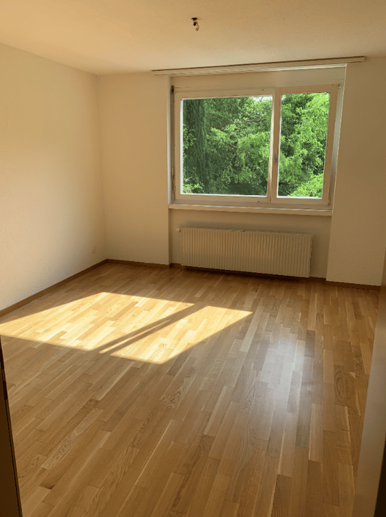 1.5-Zimmerwohnung im 3. OG mit Aussicht ins Grüne nahe Aarau 5