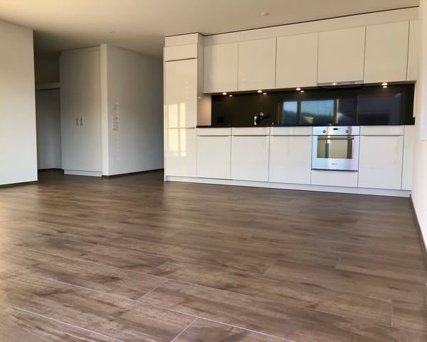 Helle & moderne 3.5 Zi-Whg an ruhiger Lage 2