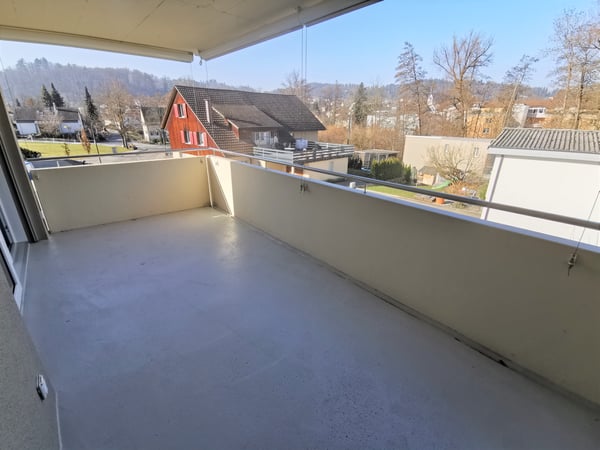 Moderne 4.5-Zi-Wohnung an ruhiger Lage in Seon 8