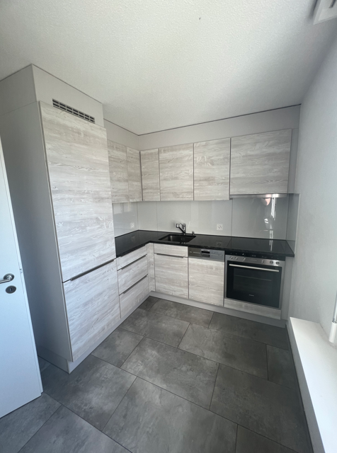 Moderne 1.5-Zimmerwohnung in Oftringen 1