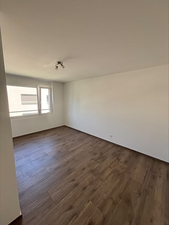 Attraktive 2.5-Zimmerwohnung im Dachgeschoss in Seon 3