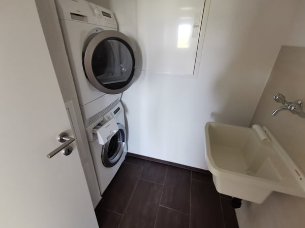 Moderne 3.5-Zimmer-Wohnung im ruhigen Fischbach-Göslikon 8