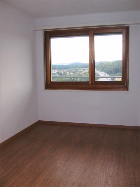 Helle 4-Zimmerwohnung im 11. OG mit top Aussicht 4