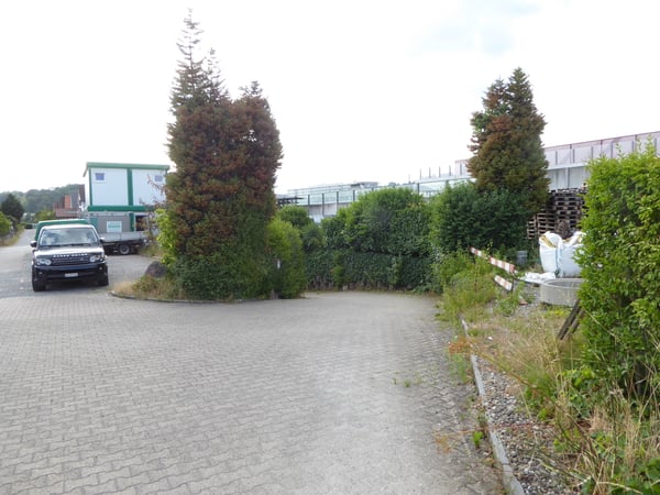 Vielseitig nutzbare Lagerhalle mit eigener Zufahrt 6