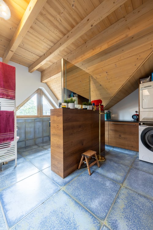 Charmante Dachwohnung nahe Aareufer in Rupperswil 4