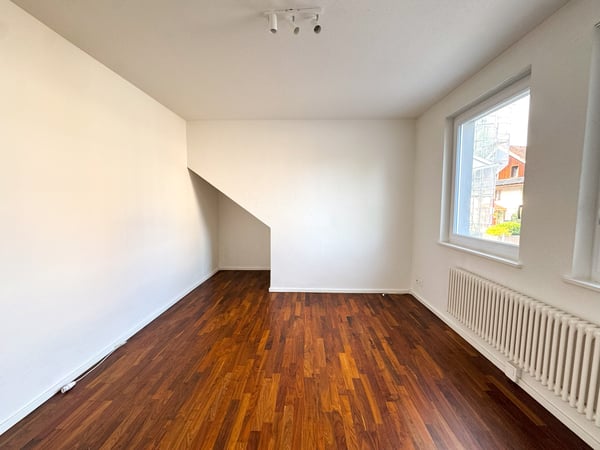 Einzigartige 3.5-Zimmer-Loftwohnung in Tägerig 4