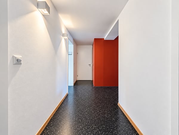 Attraktive Praxis- oder Büroräumlichkeiten an zentraler Lage in Aarau 2