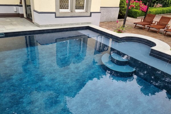 Herrschaftsvilla mit 2'002 m2 parkähnlichem Grundstück 11