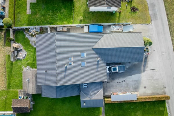 Zuhause und Gewerbe in einem 11