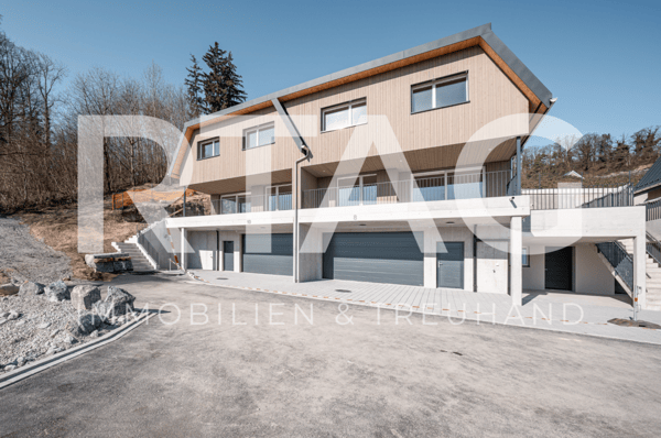 Neubau Doppeleinfamilienhäuser - Wohnen mit Weitblick 1