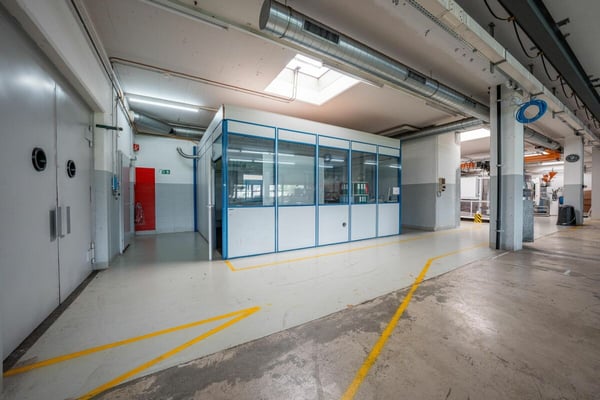 Gewerbeliegenschaft 10