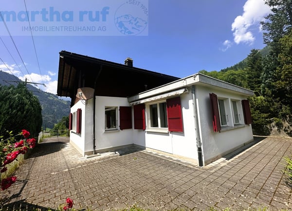 Vielseitiges, naturnahes Einfamilienhaus mit Studiowohnung 3