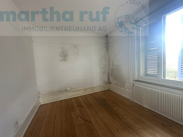 Zentral und sonnig gelegenes 3-Familienhaus mit viel Potenzial 11