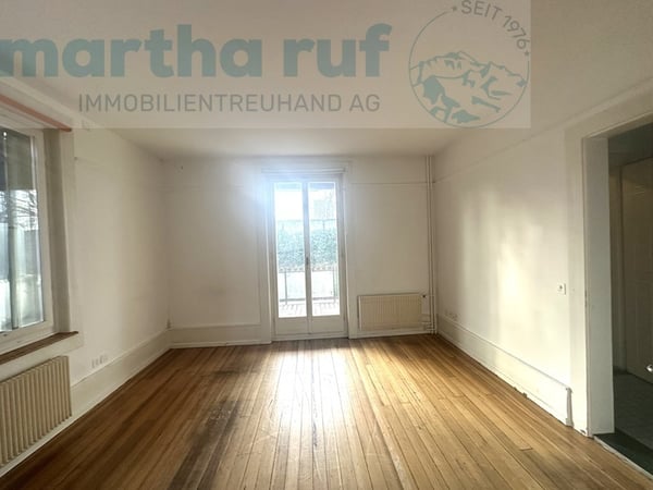 Zentral und sonnig gelegenes 3-Familienhaus mit viel Potenzial 9