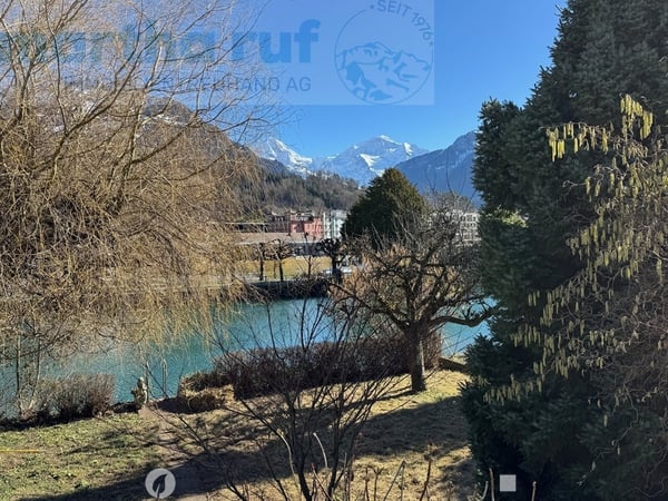 9.5-Zimmer-Wohnhaus an idyllischer und ruhiger Aarelage, nahe Zentrum 7