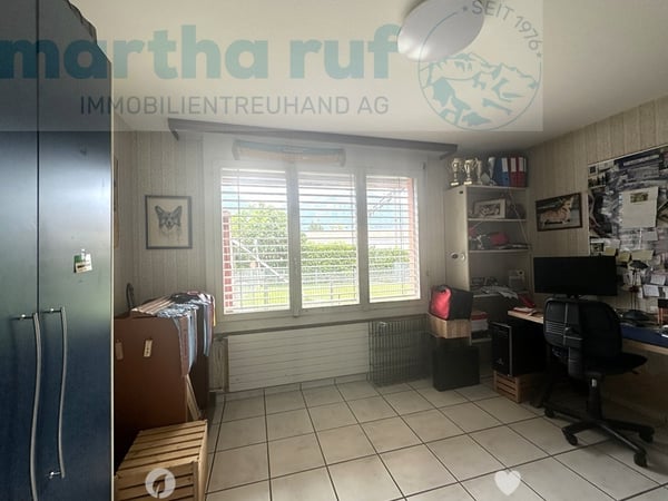 Vielseitiges Wohnhaus mit Tierpension nahe dem Zentrum 6