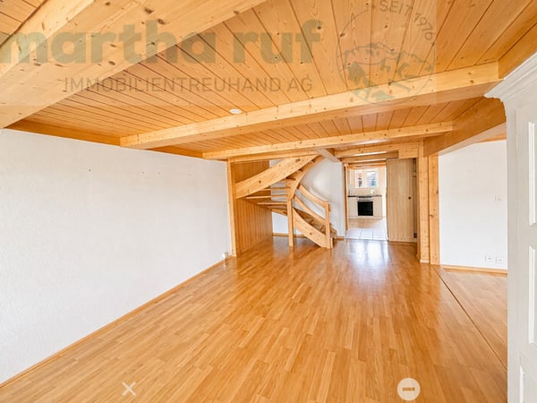 Altstadtjuwel Grosszügige und stilvolle 4.5-Zimmer-Maisonettewohnung 4