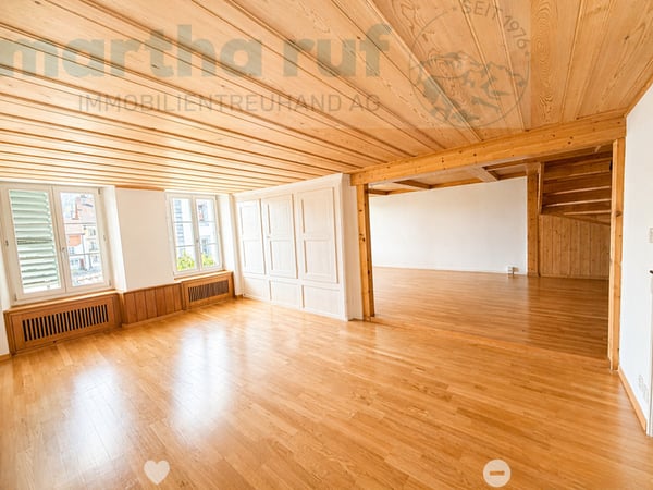 Altstadtjuwel Grosszügige und stilvolle 4.5-Zimmer-Maisonettewohnung 3