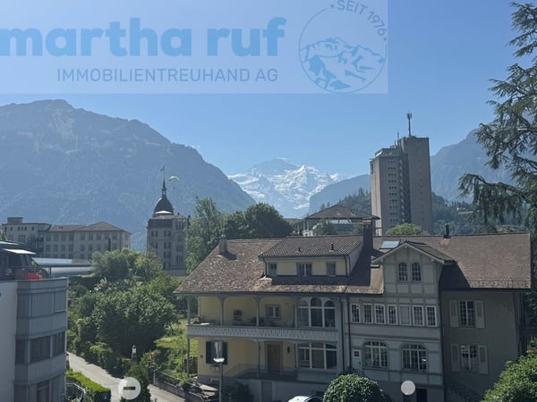 grosszügige 4.5-Zimmer Dachwohnung Sicht auf Jungfrau und Aare 4