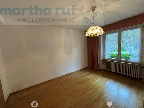 Mehrfamilienhaus mit 3 Einheiten, Scheune und grosser Garten 6