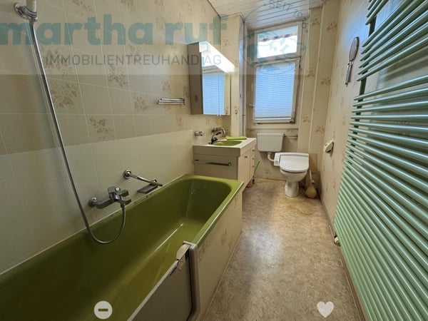 Mehrfamilienhaus mit 3 Einheiten, Scheune und grosser Garten 7
