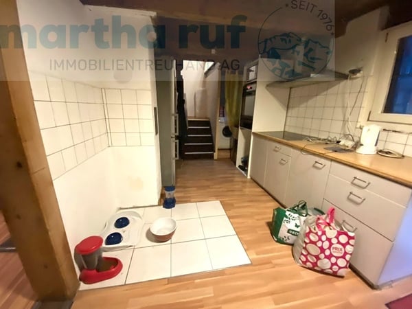 Haus mit Wohnung und Ladenfläche 3