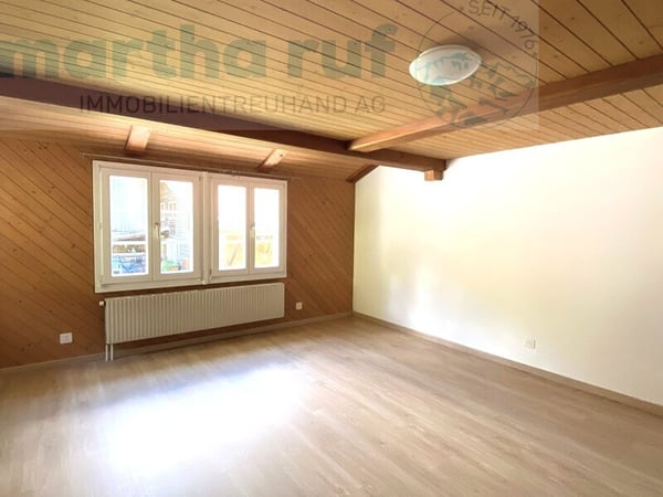 Naturnah wohnen in idyllischer Lage Gemütliche 7.5- Zimmer Haushälfte 4