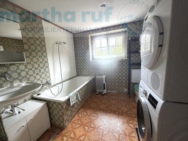 Traditionelles, angebautes Einfamilien-Ferienhaus mit alpinem Charm 7