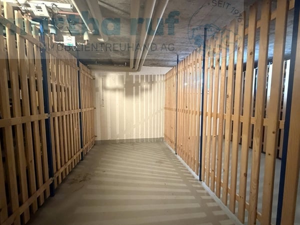 Behagliche 2.5- Zimmer Ferienwohnung mit Cheminée und Balkon 11