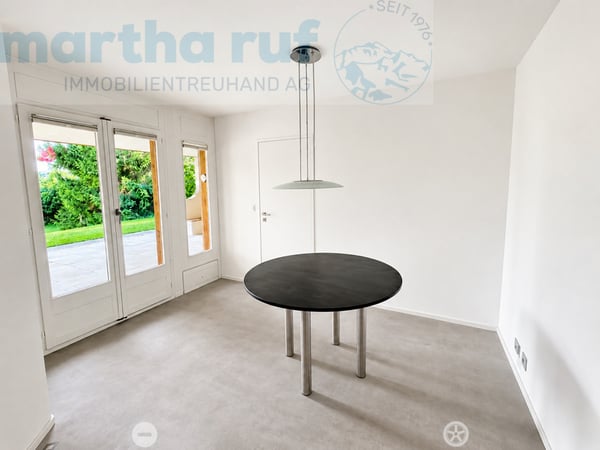 Grosszügiges 5.5-Zim.-Einfamilienhaus, Garten & traumhafter Aussicht 5