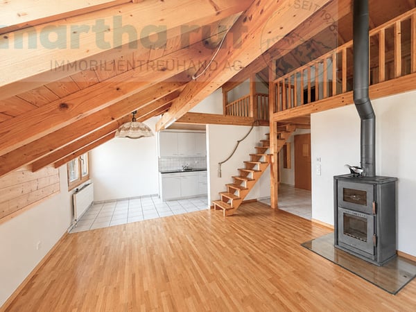 Gemütliche und charaktervolle 3.5- Zimmer Dachwohnung mit Galerie 3