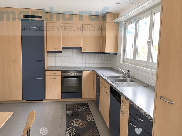 Freistehendes, gepflegtes 6-Zimmer Einfamilienhaus an naturnaher Lage 2