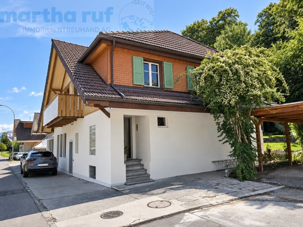 Moderne 5-Zimmer-Wohnung im 1. Stock mit viel Wohnkomfort 1