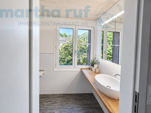 Moderne 5-Zimmer-Wohnung im 1. Stock mit viel Wohnkomfort 8
