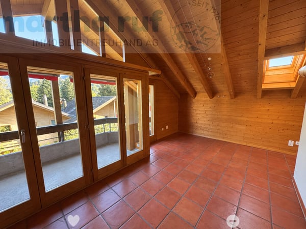 3.5-Zimmer-Dachwohnung mit traumhaftem Bergpanorama 3