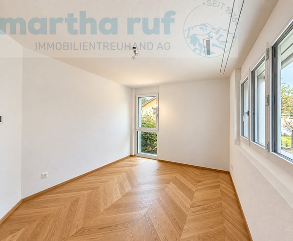 Exklusive 3.5- Zimmer Wohnung mit Garten Modern und hochwertig 5