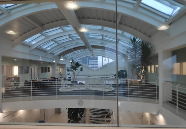 Arbeiten im ZWHATT: 2'188 m2 Büro-/Schulungsräume direkt beim Bahnhof Regensdorf 2