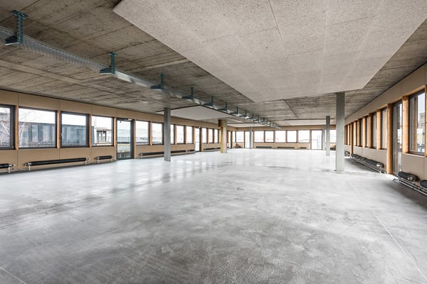 Nähe Autobahn und Bahnhof Oerlikon: 523 m2 Büroraum im Gewerbehaus NOERD 3